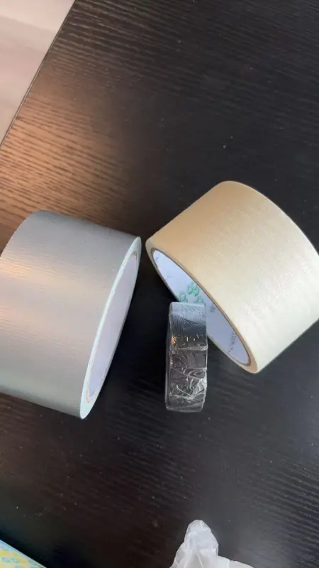 Powszechnie stosowane materiały samoprzylepne i ich właściwości