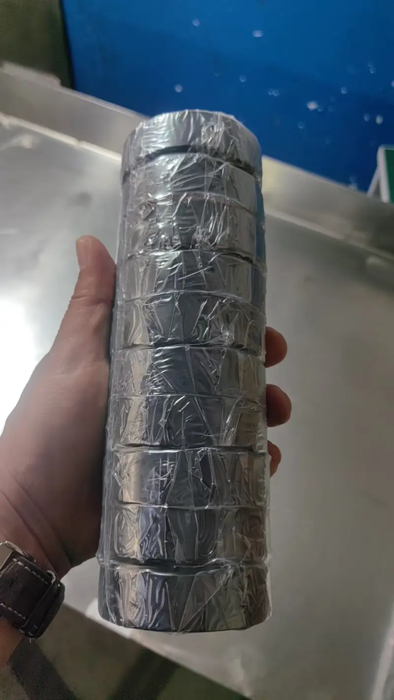 Struktura i główne parametry użytkowe samoprzylepnych materiałów etykietowych